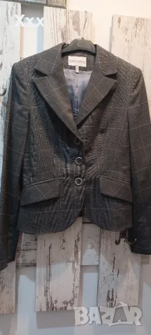 Дамски костюм Kensol