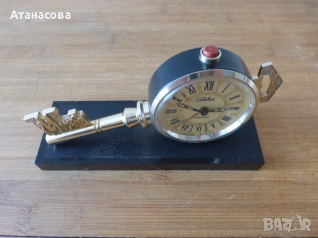 Будилник Слава "Ключът на Москва" часовник 2 , снимка 11 - Антикварни и старинни предмети - 52108814