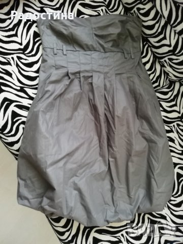 Рокля на Страдивариус , снимка 3 - Рокли - 28722968