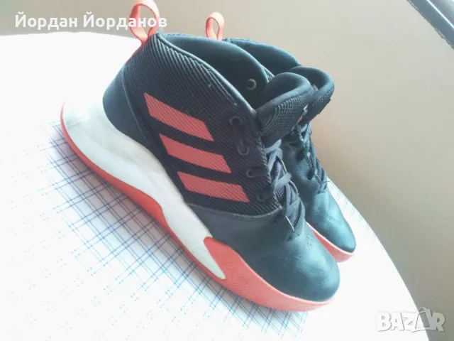 Маратонки adidas , снимка 4 - Детски маратонки - 48506530