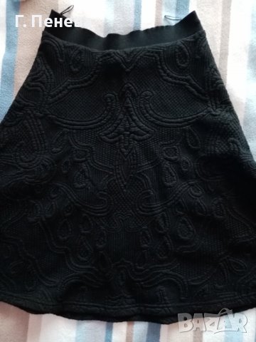 Намалена! Дамска пола Daphne, снимка 1