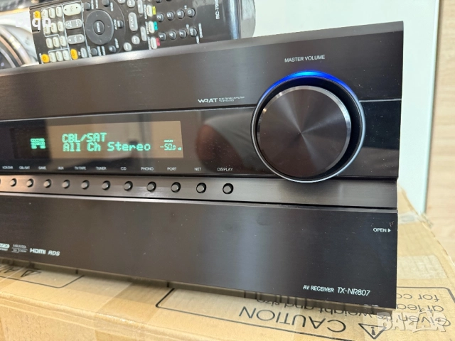 Като нов Onkyo TX-NR807, снимка 2 - Ресийвъри, усилватели, смесителни пултове - 51687963
