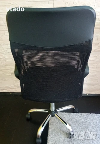 Офис стол, снимка 3 - Столове за офис - 50845414