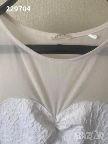 Дамски топ GUESS, снимка 2 - Корсети, бюстиета, топове - 51029291
