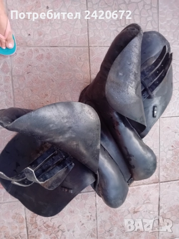 немско кожено седло за кон