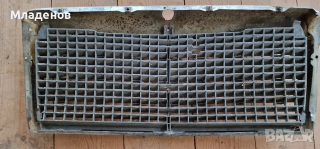 Решетка от Mercedes w124 ., снимка 5 - Части - 51101239