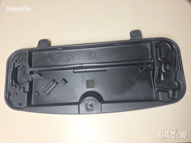 Кора за инструменти Бмв, снимка 2 - Части - 52989044