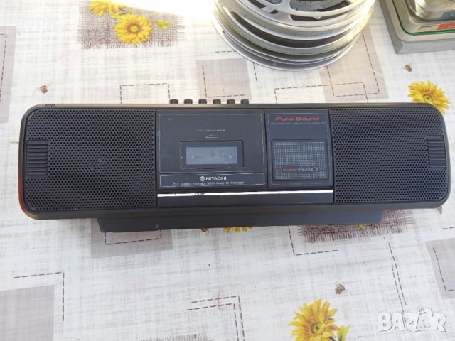HITACHI Радиокасетофон, снимка 12 - Радиокасетофони, транзистори - 40061891