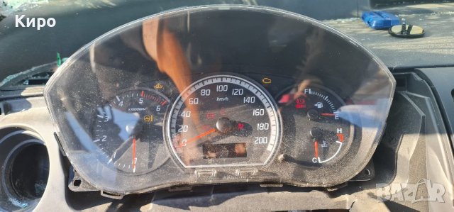 Suzuki swift 1.3 ddis, снимка 3 - Автомобили и джипове - 36877714