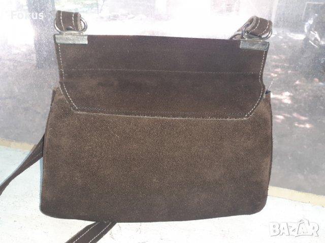 Много качествена и красива дамска чанта от естествен набук, снимка 2 - Антикварни и старинни предмети - 37714889