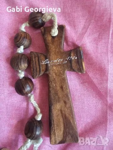 Старинна дървена ръчно правена броеница с кръст 160см., снимка 2 - Антикварни и старинни предмети - 50019602