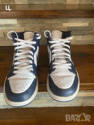 Nike Air Jordan 1 Mid, снимка 3 - Маратонки - 49970200