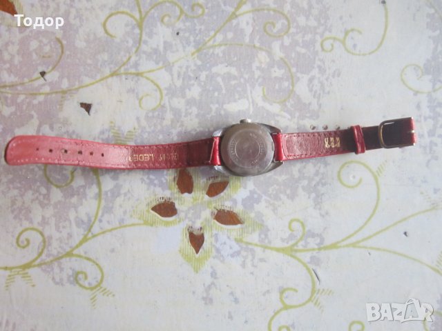 Часовник Тимекс, снимка 4 - Дамски - 33102551