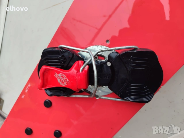 Сноуборд Rad Air, снимка 4 - Зимни спортове - 53462046