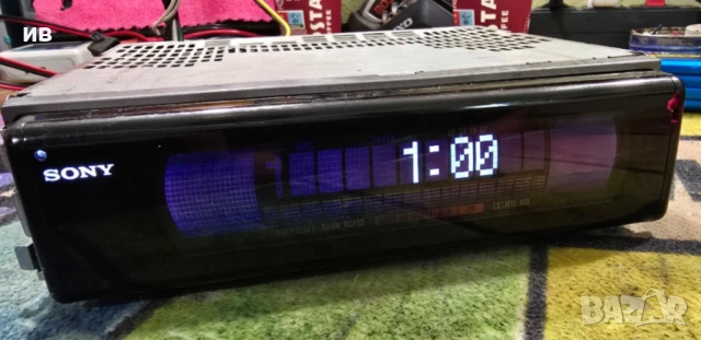 Sony авто касетофон с управление на CD Changer , снимка 2 - Аксесоари и консумативи - 53269163