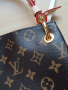 Louis Vuitton Стилна Дамска Чанта с Магнитно затваряне Graceful PM , снимка 7