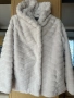 Топло пухкаво палто в екрю, снимка 2