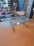 холна маса с желязна основа и стъклен плот, снимка 3