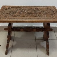 Ръчно изработена дървена масичка, снимка 2 - Антикварни и старинни предмети - 33014859