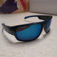 Сини огледални слънчеви очила с поляризация, снимка 4 - Слънчеви и диоптрични очила - 44071516