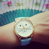 Дамски часовник с котенце, снимка 2 - Дамски - 27651490