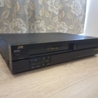 Продавам VHS Видеорекордер JVC HR-D530E, снимка 1 - Плейъри, домашно кино, прожектори - 32297854