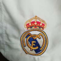 Real Madrid Adidas 2003/2004 оригинални къси гащи шорти Реал Мадрид размер 38 - L , снимка 7 - Спортни дрехи, екипи - 44111427