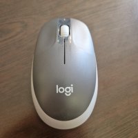 Безжична мишка Logitech M190, снимка 1 - Клавиатури и мишки - 43582773