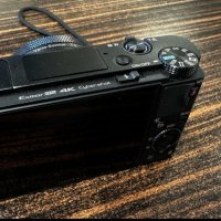 Sony DSC-RX100 VII , снимка 1 - Камери - 43619420