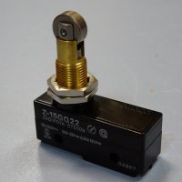 микропревключвател Omron Z-15GQ22 Micro Switch Roller Plunger, снимка 2 - Резервни части за машини - 37523033