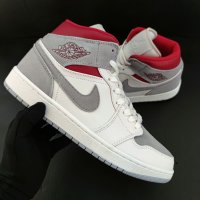 Нови Оригинални Обувки Размер 41 Nike Air Jordan 1 Mid Past Present Future Маратонки Кецове Shoes , снимка 11 - Кецове - 40328267