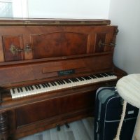 Продавам Австро-Унгарско Качествено запазено пиано, снимка 3 - Пиана - 39691446