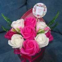 Сърце с девет ароматни сапунени рози, снимка 6 - Подаръци за жени - 37911601