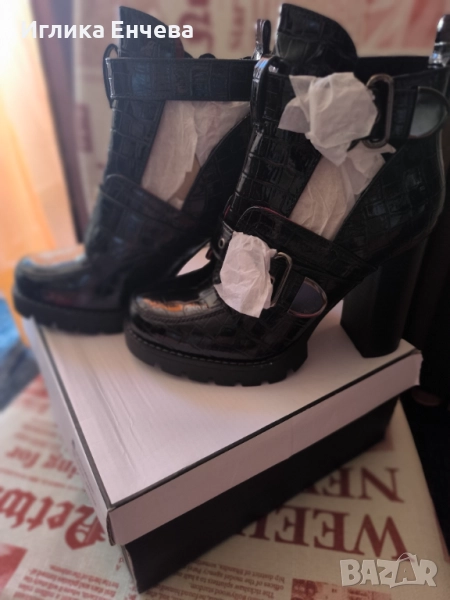 Кожени боти на висок ток, снимка 1