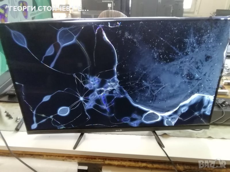 ARIELLI   LED-32N218T2  СЪС СЧУПЕН ДИСПЛЕЙ, снимка 1