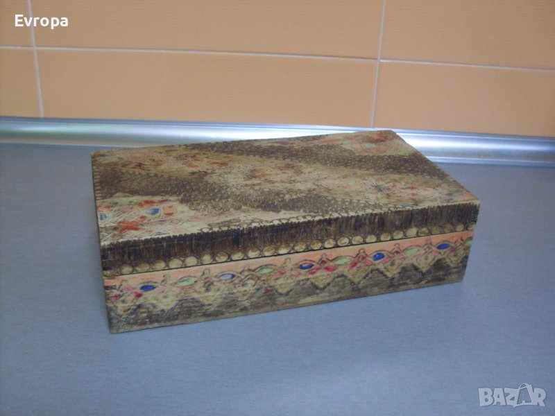 Стара дървена кутия., снимка 1