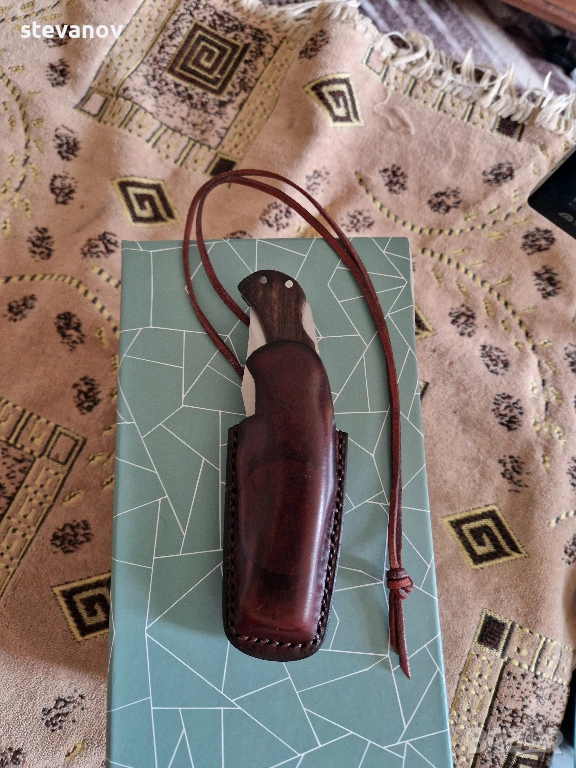 Сгъваем нож ножка със калъв от естестведна кожа, снимка 1