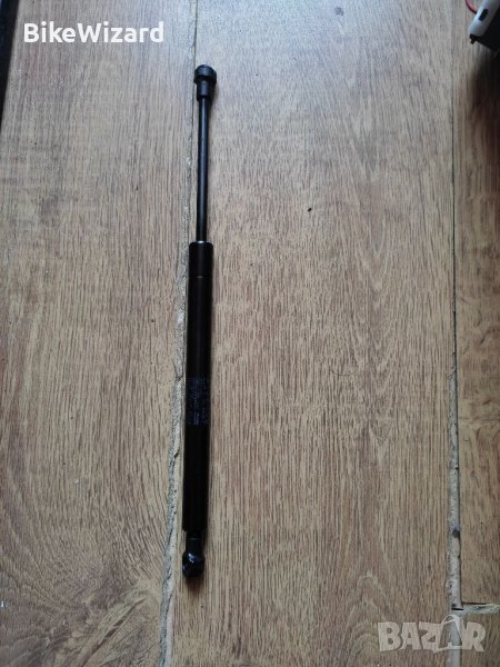 Газов амортисьор, багажно / товарно пространство FEBI BILSTEIN 12349 за BMW Серия 3  НОВ, снимка 1