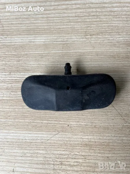 Пръскалка предно стъкло Фолксваген Голф 5 6 VW Golf, снимка 1