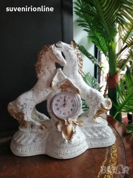 Статуетка коне с часовник , снимка 1