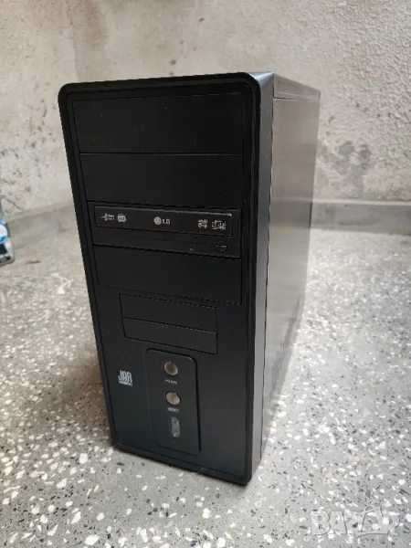 Компютърна кутия и CD/DVD , снимка 1