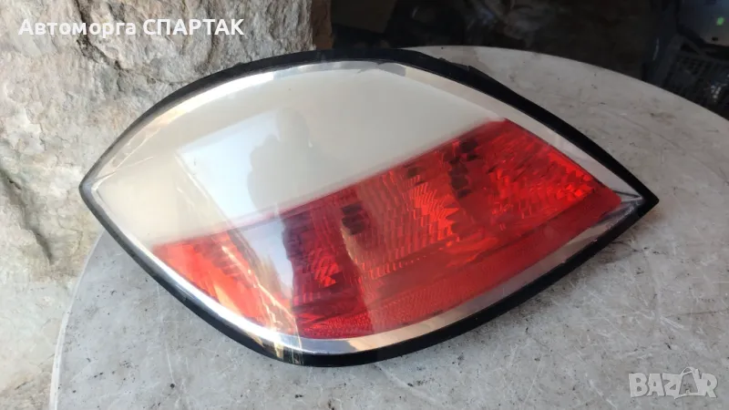 Ляв и десен стоп за Opel Astra, снимка 1