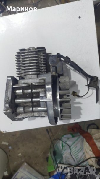 Двигател двутактов за моторна коса за части, снимка 1