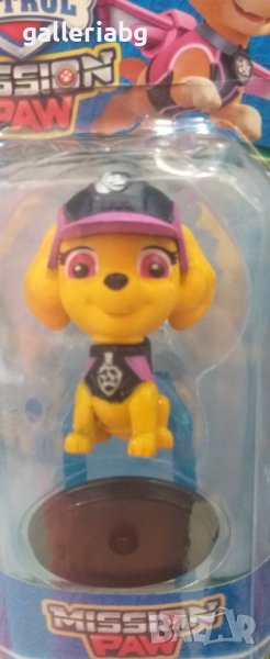 Фигурка на Скай - Пес патрул (PAW Patrol), снимка 1