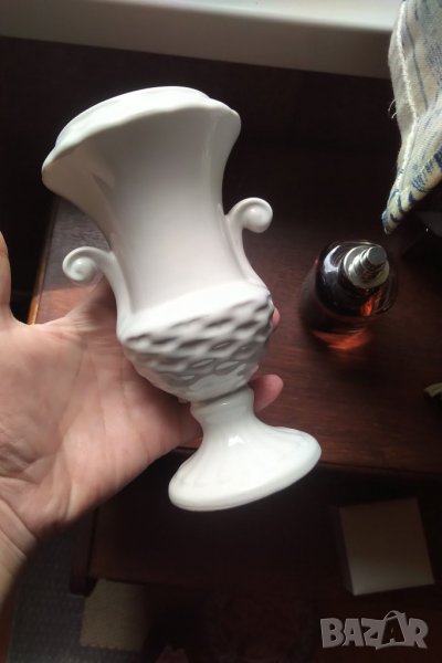 Порцеланова ваза стил барок , снимка 1