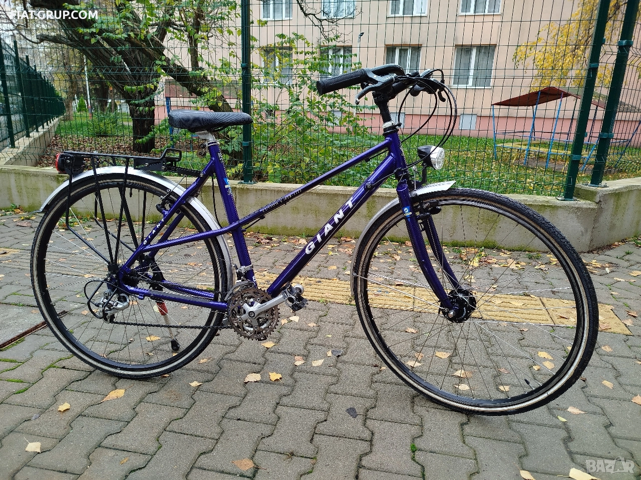 **Градски Алуминиев Giant Custom 28цола 21Скорости ТОП СЪСТОЯНИЕ 12кг**, снимка 1