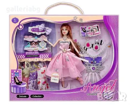 Кукла с рокли и бижута , снимка 1