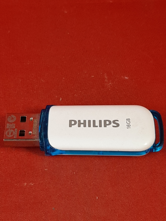 Флашка Philips 16 gb в USB Flash памети в гр. Русе - ID36534068 — Bazar.bg
