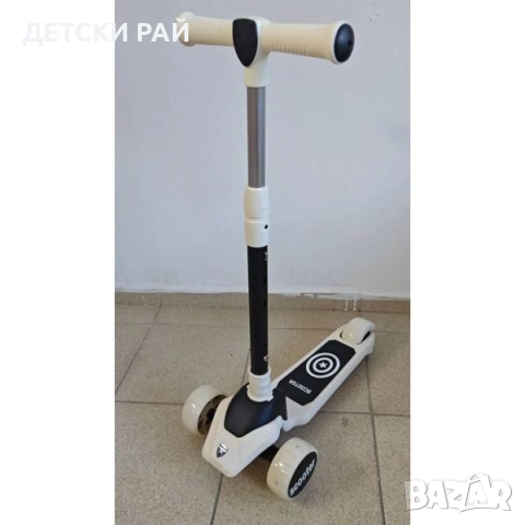 Тротинетка със светещи гуми , снимка 3 - Скутери и тротинетки - 47121010