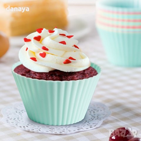 3509 Цветни силиконови форми за мъфини комплект от 12 броя, снимка 2 - Форми - 44076735